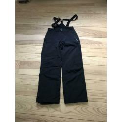 Ski jas en broek maat 158/164 handschoenen en helm