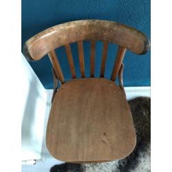 ?? nog 2 verschillende stoelen te koop super klein prijsje