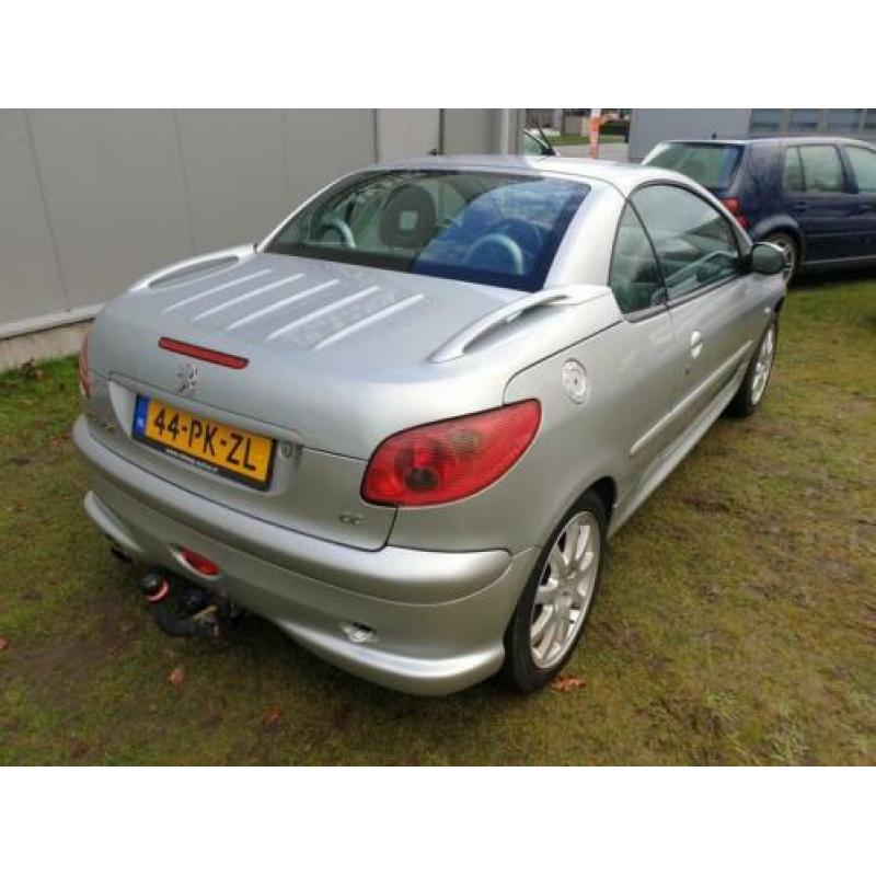 Peugeot 206 CC 2.0-16V airco lederen bekleding