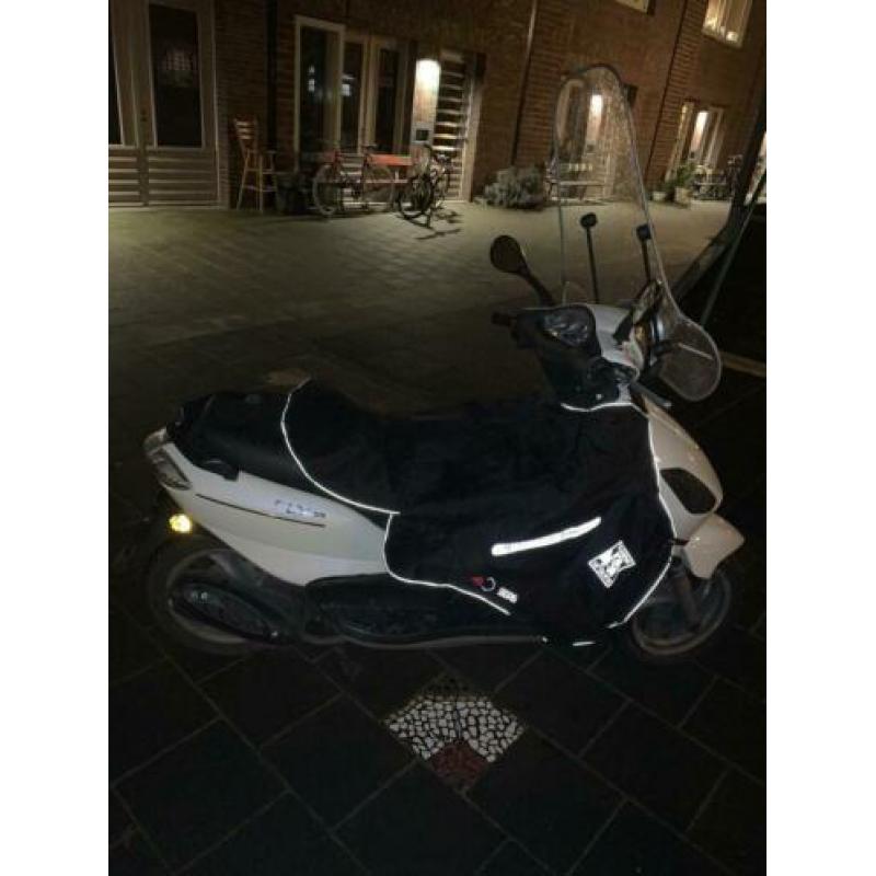 Piaggio Fly 2013