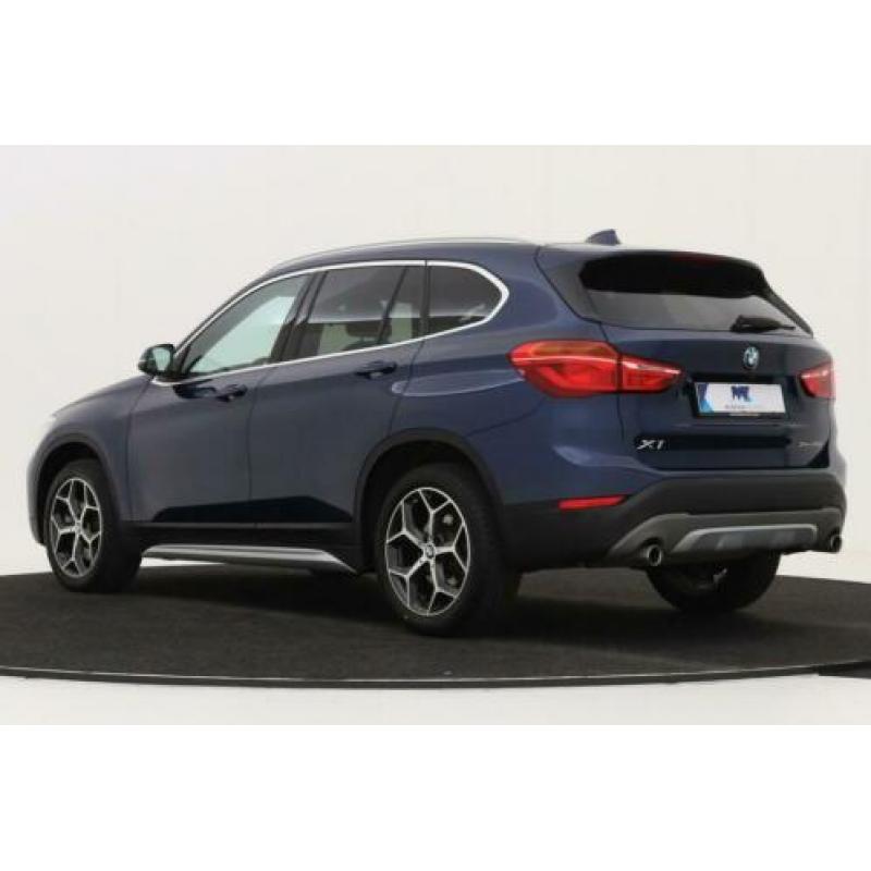 BMW X1 sDrive20i | Aut | Head-Up | Camera | Keyless | Naviga