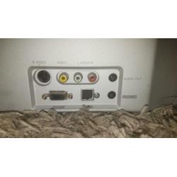 Te koop Sony beamer met nieuwe lamp