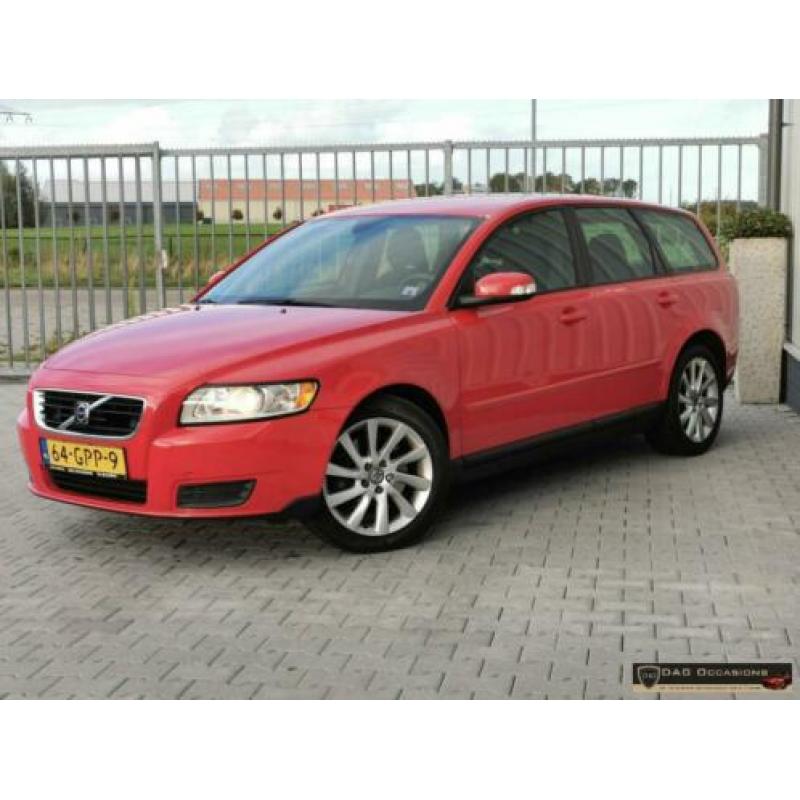 Volvo V50 2.0D AUTOMAAT/CRUISE/AIRCO/TREKHAAK/NAP
