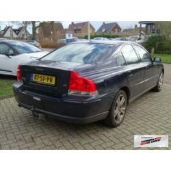 Volvo S60 2.4 D5 Momentum 2005 Handgeschakeld
