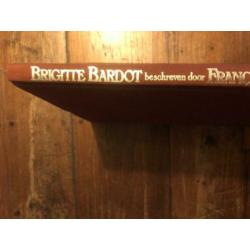 Fotoboek Brigitte Bardot door Ghislain Dussart 1976 NL HC