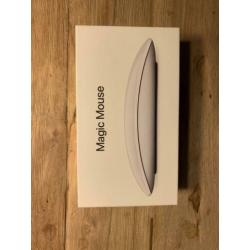 MacBook Pro 13” SG 128GB nov 17 Magic Mouse 2 en hardcase