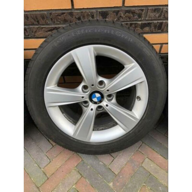 16 inch originele BMW velgen met goede Goodyear runflat band