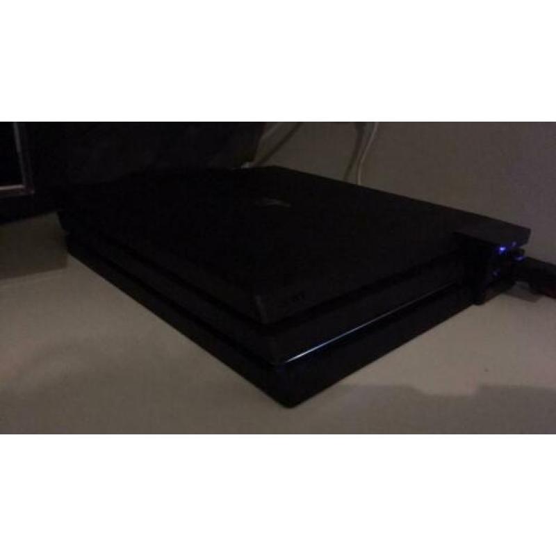 PS4 Pro met garantie
