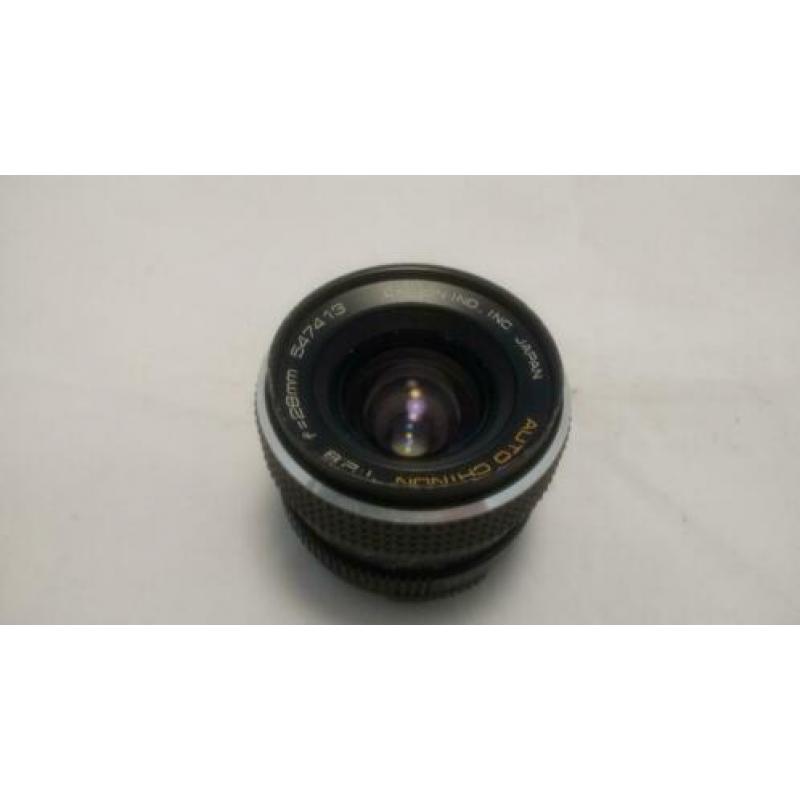 Auto Chinon 28mm f2.8 Lens