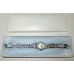 Vintage Chaika (meeuw) mechanisch dames horloge USSR 70’s.