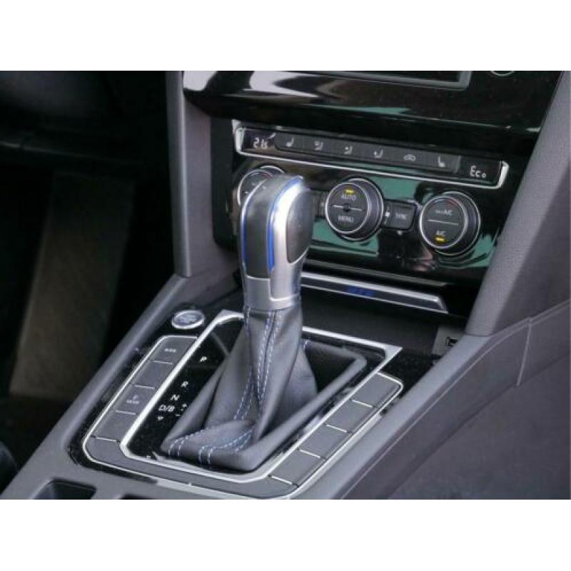 Volkswagen Passat 1.4 TSI 225pk GTE Connected Series Plus AU
