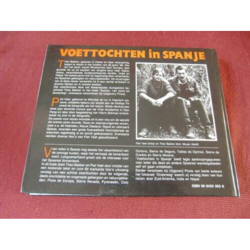 VOETTOCHTEN IN SPANJE - Theo Bakker/Piet Veel