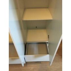 Hoogglans wit 3-deurs kledingkast