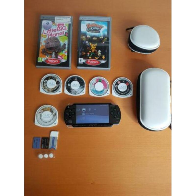Psp playstation portable inclusief spellen en case
