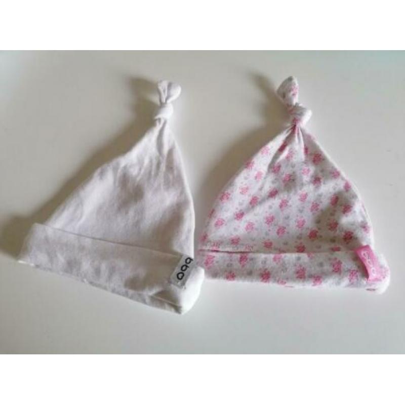 2 mutsjes beebielove maat 44
