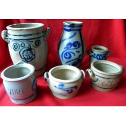 Lot van 6 stuks oude Keulse potten.