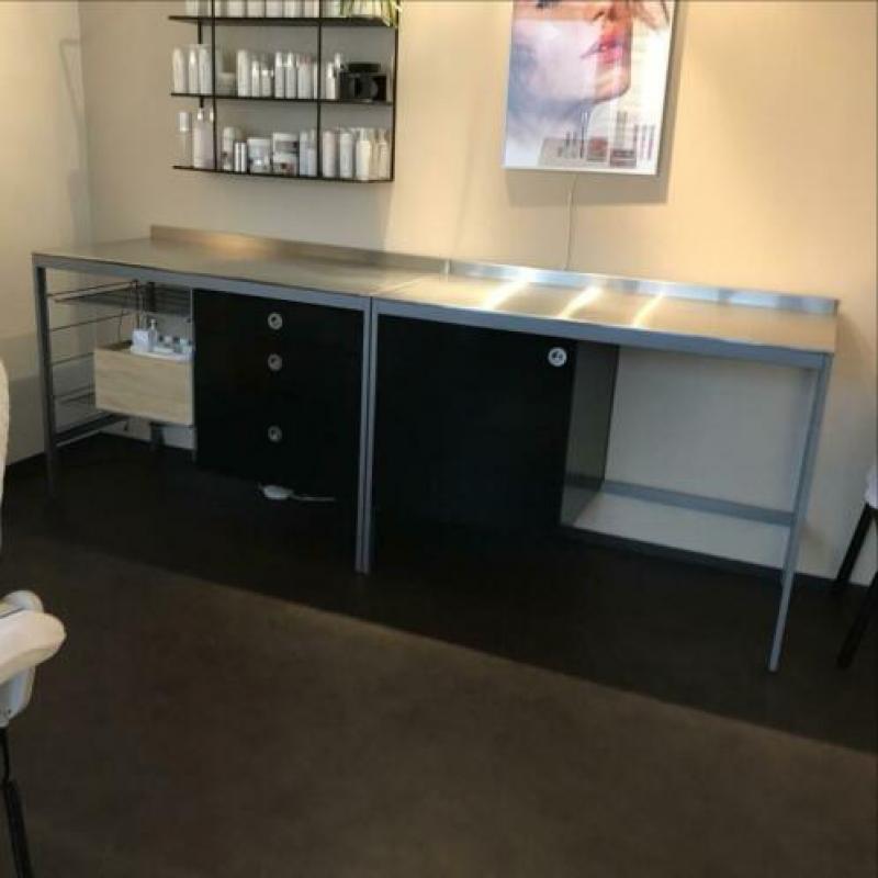 Ikea,zwart,met kast,roltafel(2)h90/b126/d64,5