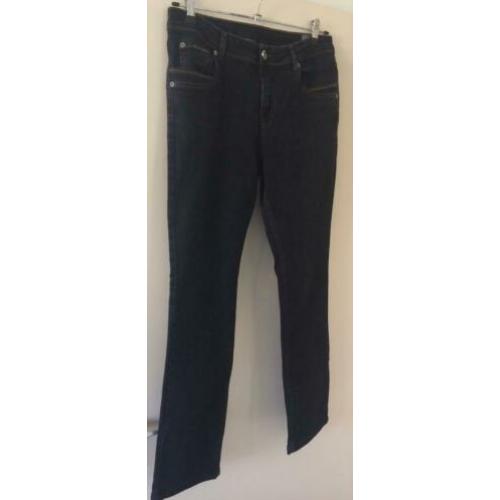 Prachtige nieuwe blauwe jeans van Para Mi. Maat 42.