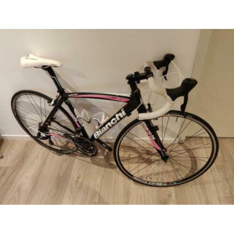 Nieuwe Bianchi dames racefiets ideaal voor beginners
