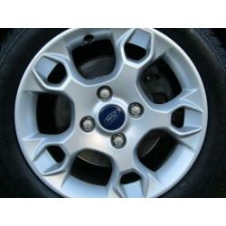 Ford Fiesta 1.25 Titanium 82pk, 5 Drs, Clima, Stoel en Voorr