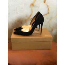 Christian Louboutins Iriza velours Zwart Pumps 36
