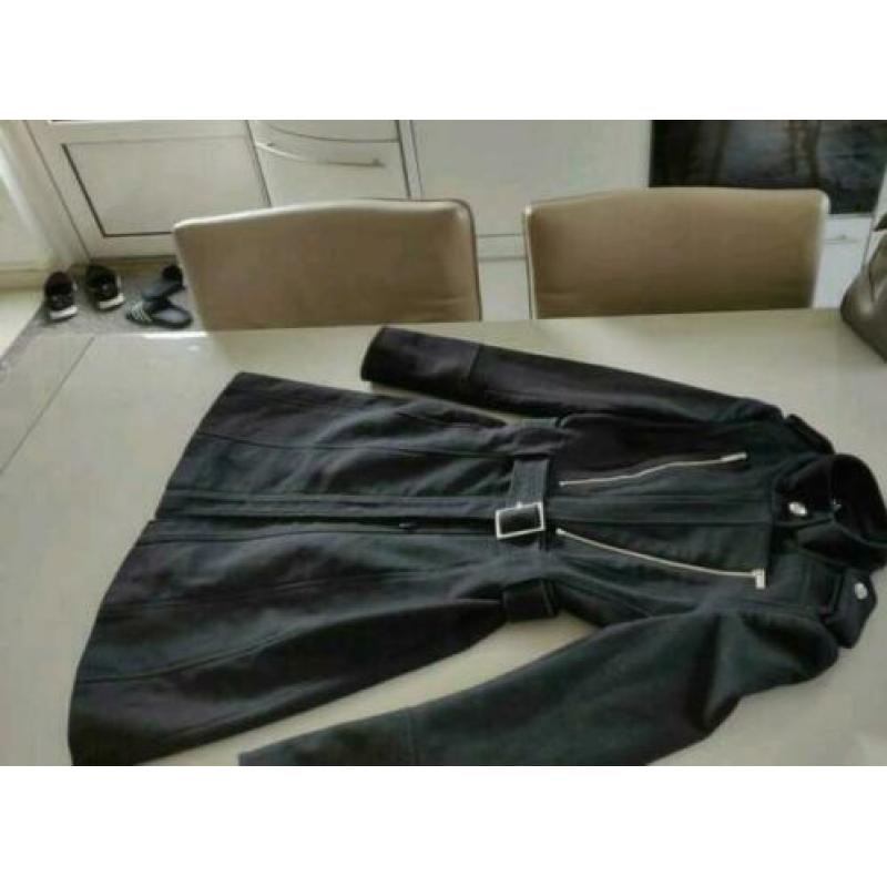 Karen Millen maat 36 jas