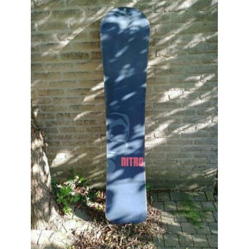 Snowboarden Nitro