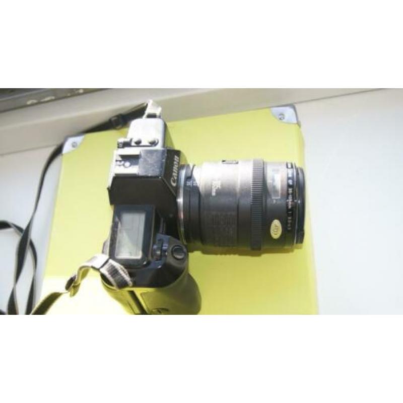 Canon EOS 650 incl lens 35-105 mm