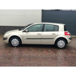 Renault Mégane 1.5 dCi Dynamique Comfort Navi/airco/cruiseco