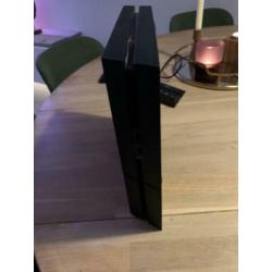 PS4 500g + 11 games