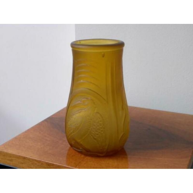 Art deco vaas Vogels, amber/gesatineerd 2
