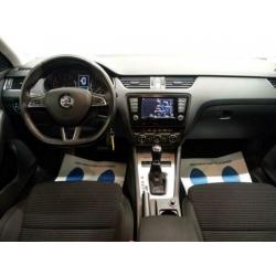 Skoda Octavia Combi 1.2 TSI Greentech Sport-Line DSG7 - Full