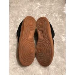 Nike Air Force 1 Black/Gum maat 41 sneaker