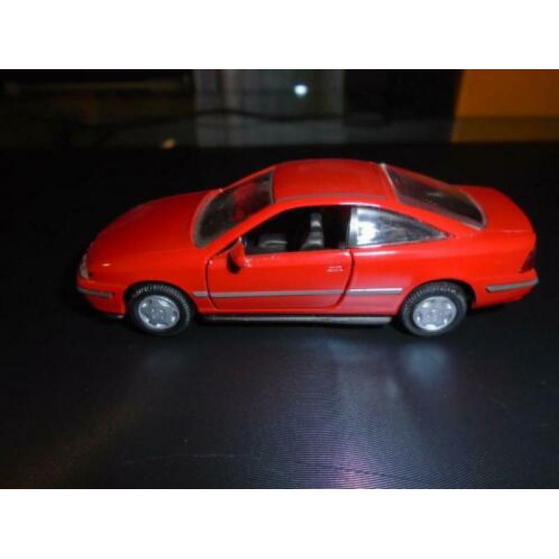 Opel Calibra van Gama 1:43