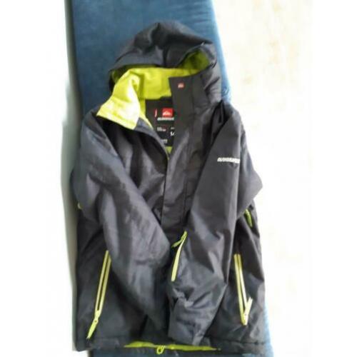 Zwarte ski jas Quicksilver maat 14 jaar