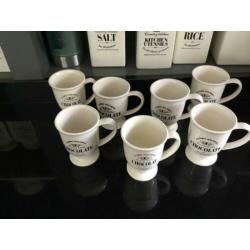 Claire Wilson 7 chocolademelk bekers