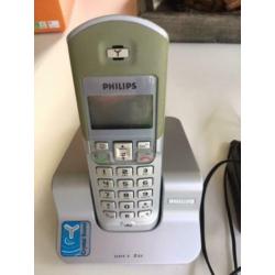 Hands free telefoons Philips met adopters