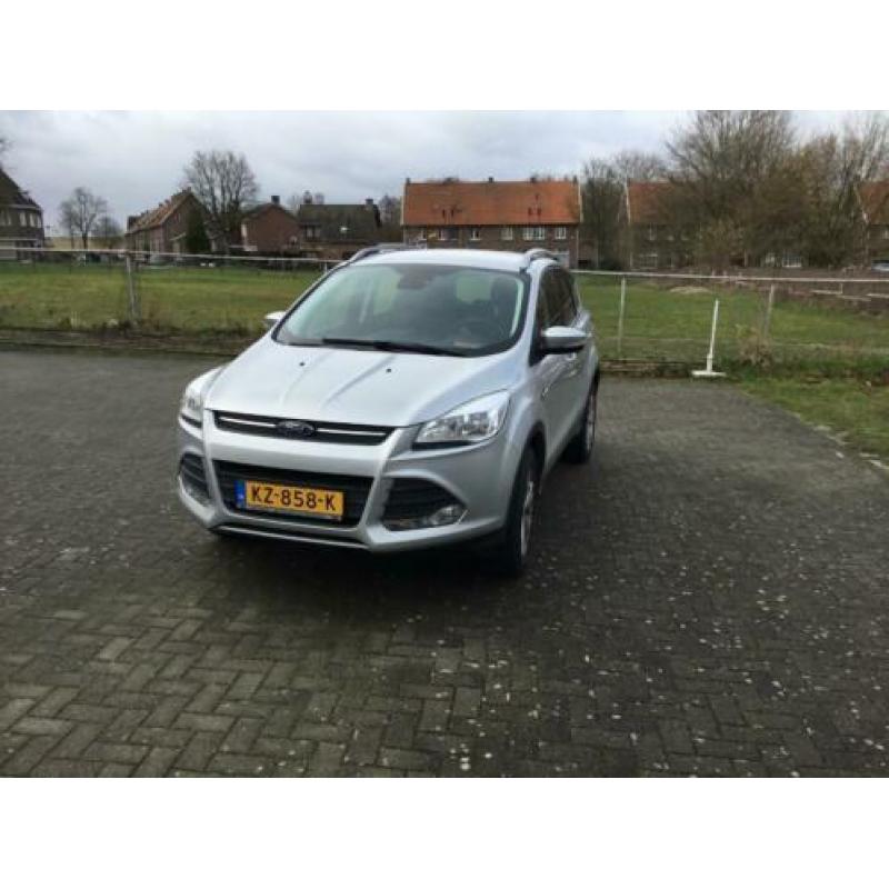 Ford Kuga 1.5 Ecoboost 88KW 2WD 2016 Grijs