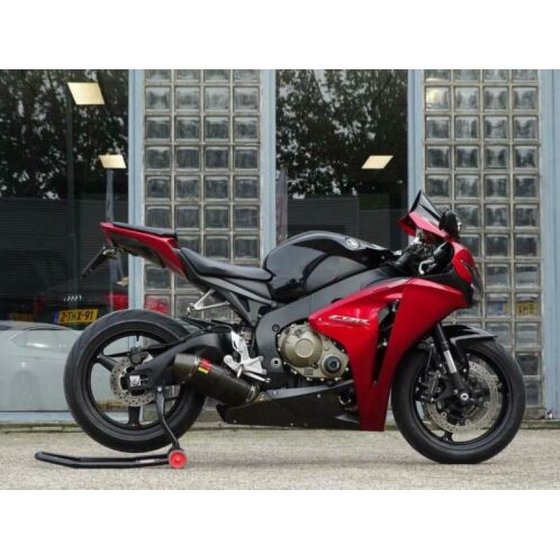 Honda Cbr1000rr FIREBLADE