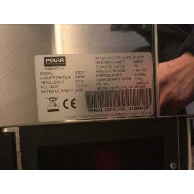 Polar display fridge