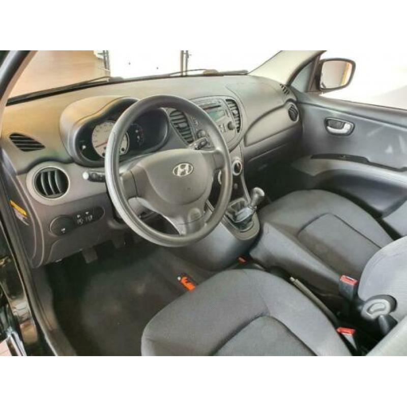 Hyundai i10 1.1 Dynamic Cool | Airco, El. Ramen, Centrale ve