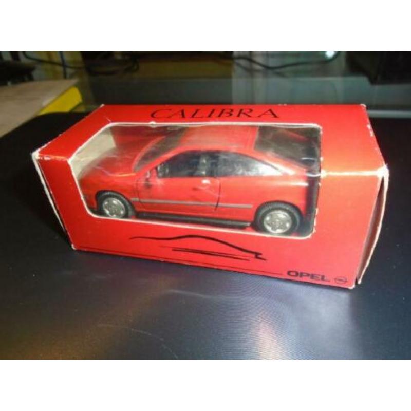 Opel Calibra van Gama 1:43