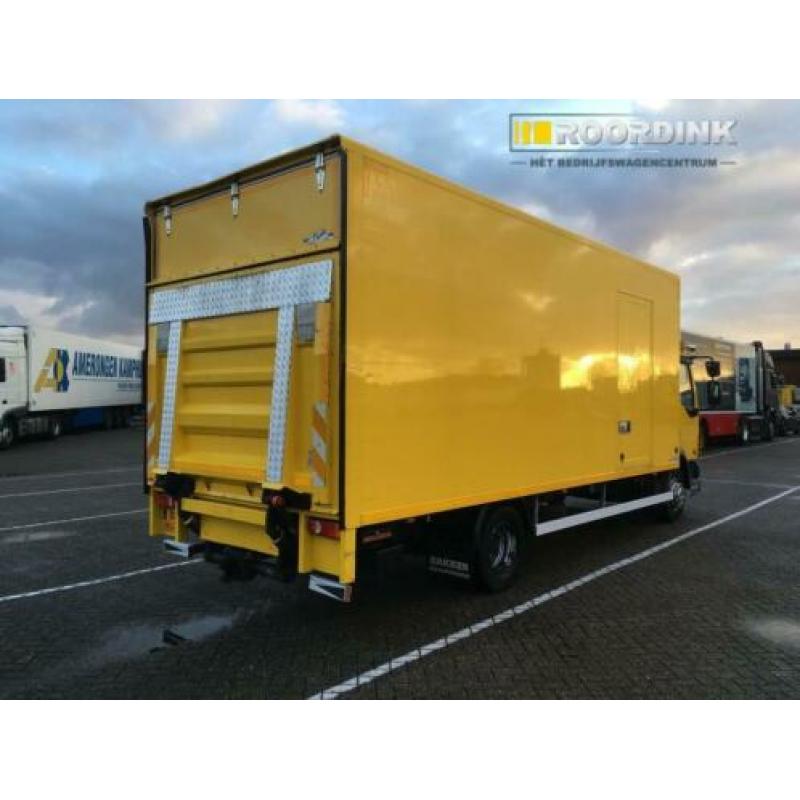 Daf FA LF45 3D spoiler, 1500 kg laadklep, vangmuil