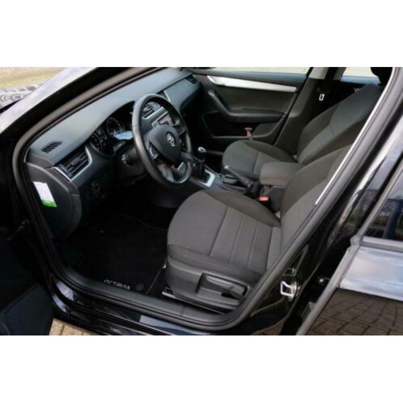 Skoda Octavia Combi 1.6 TDI Greenline Businessline Navi/Clim