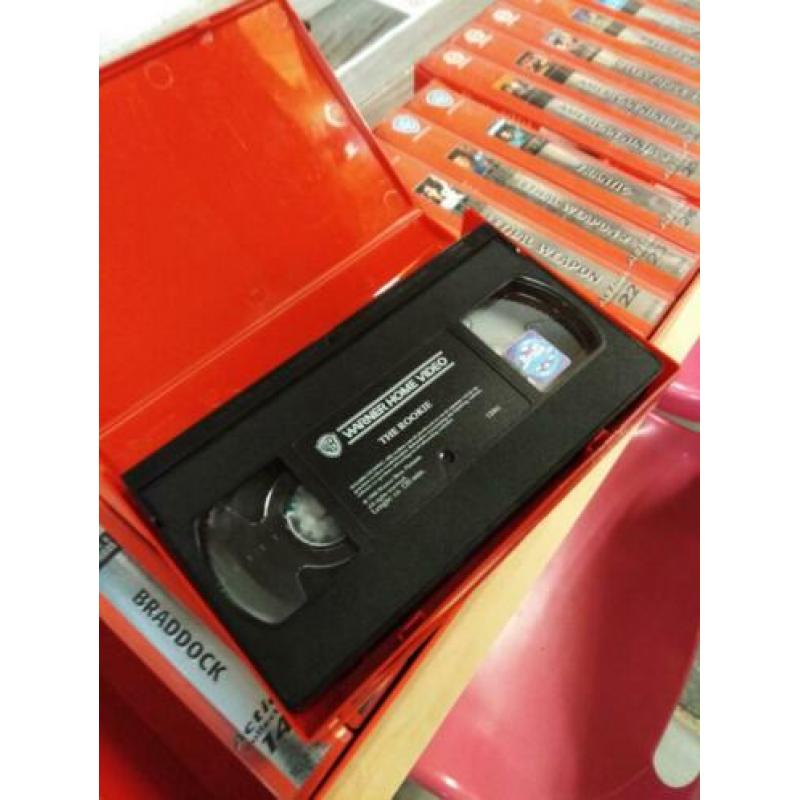 James bond actiefilm vhs + videorecorder