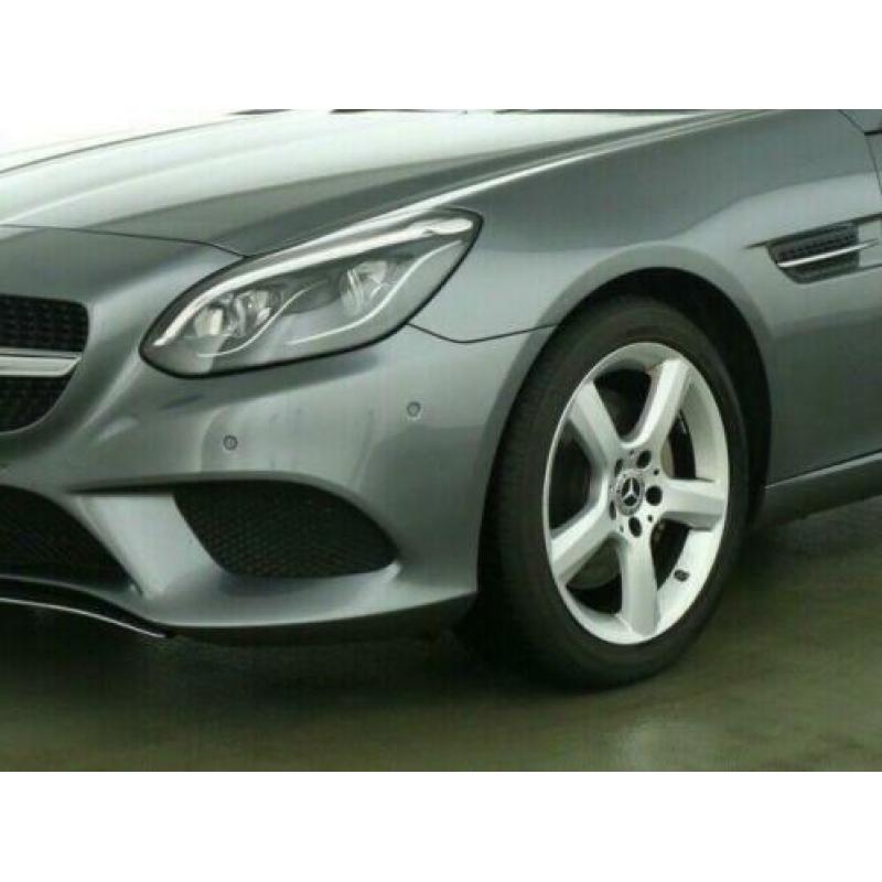Mercedes-Benz SLC 200 Aut 184 PK Panoramadak Airscarf Navi L