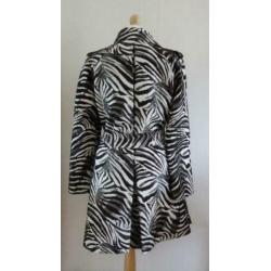 lanvin loves H&m jas in zebraprint limited edition