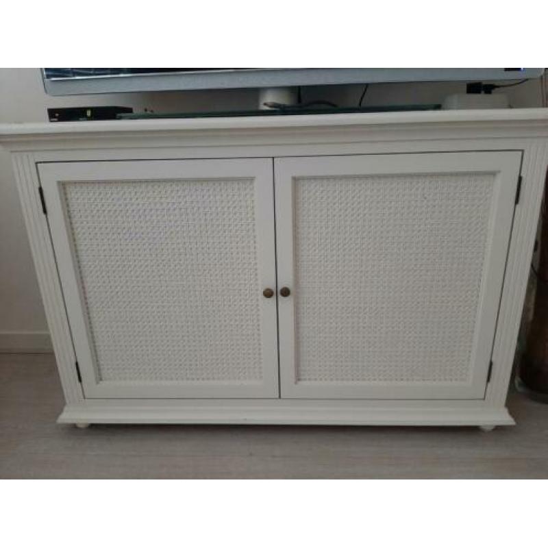 Prachtige landelijke dressoir en vitrine kast