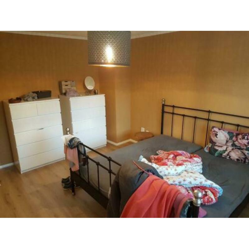 Bed IKEA twee persoons 180x200