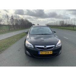 Opel Astra Sports Tourer 1.4 Edition